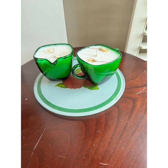 Vintage Glass Apple Cutting Board With Green Trim & MSR Imports Stand - Picture 4 of 7